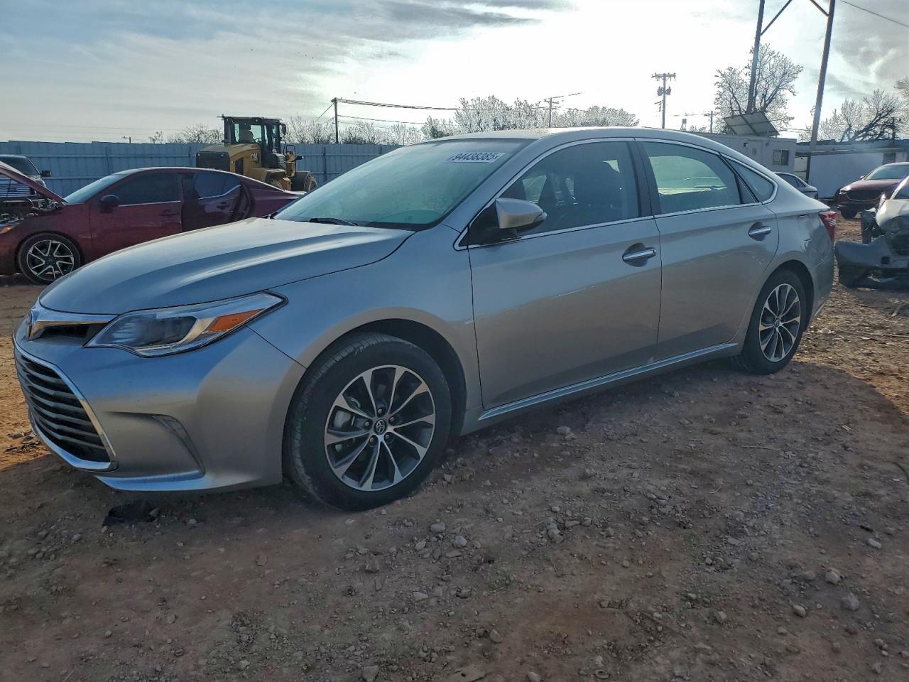 TOYOTA AVALON XLE