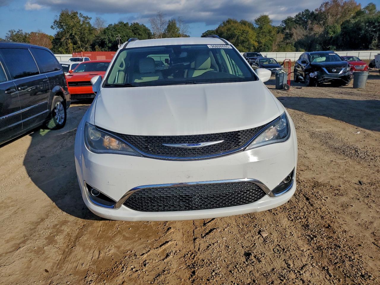 CHRYSLER PACIFICA TOURING L