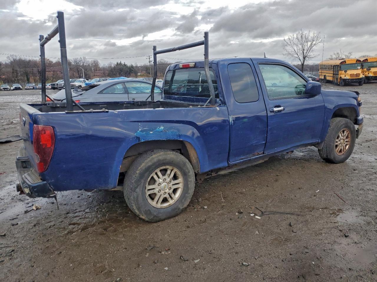 CHEVROLET COLORADO LT