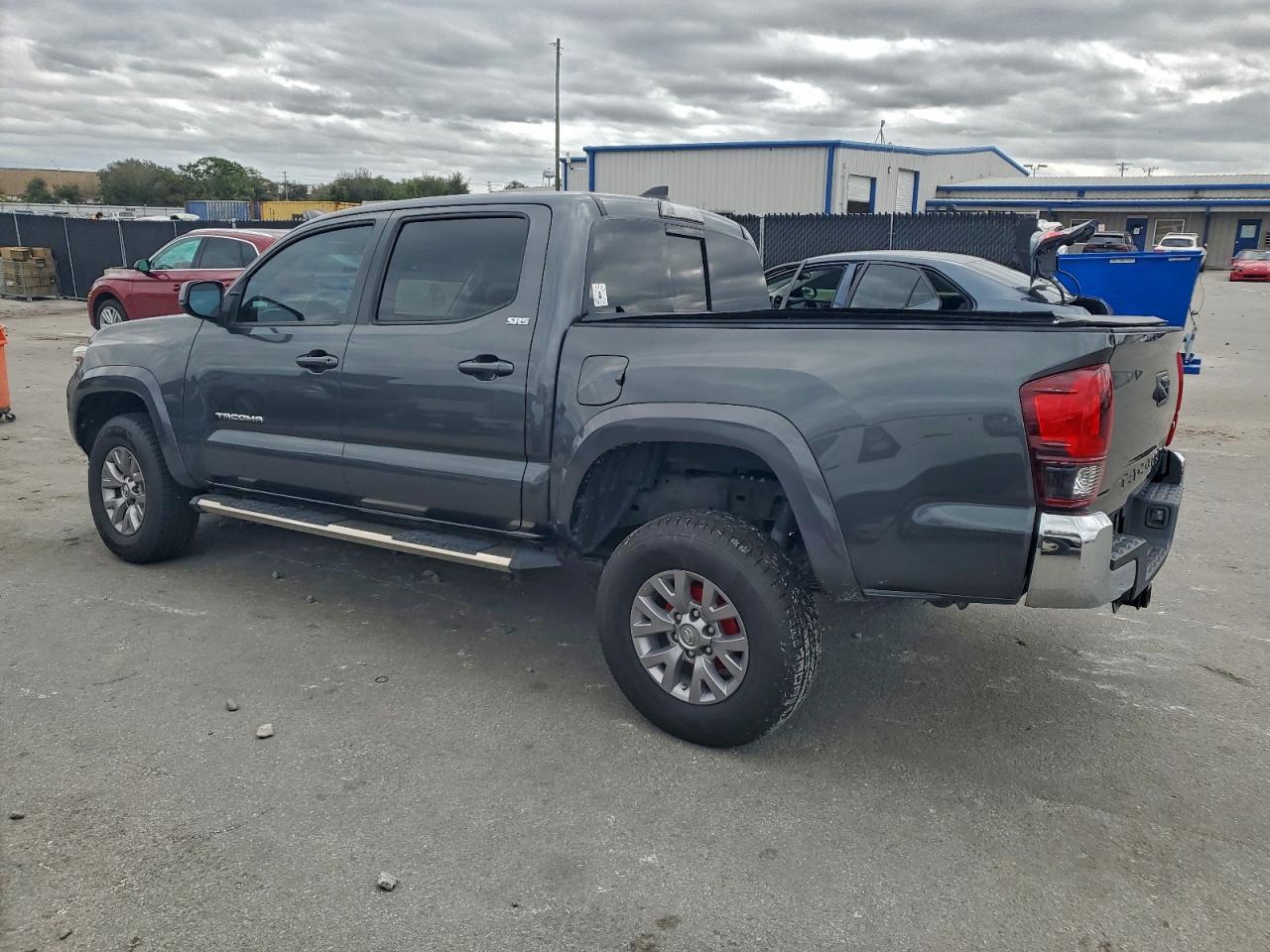 Lot #3315909141 2019 TOYOTA TACOMA DOU