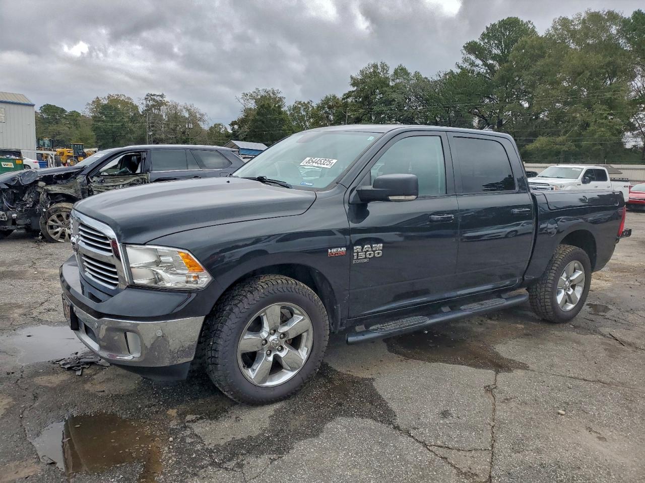 RAM 1500 SLT