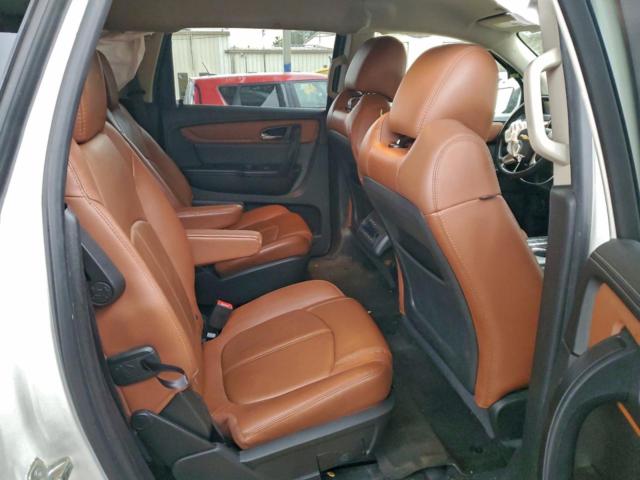 CHEVROLET TRAVERSE LT