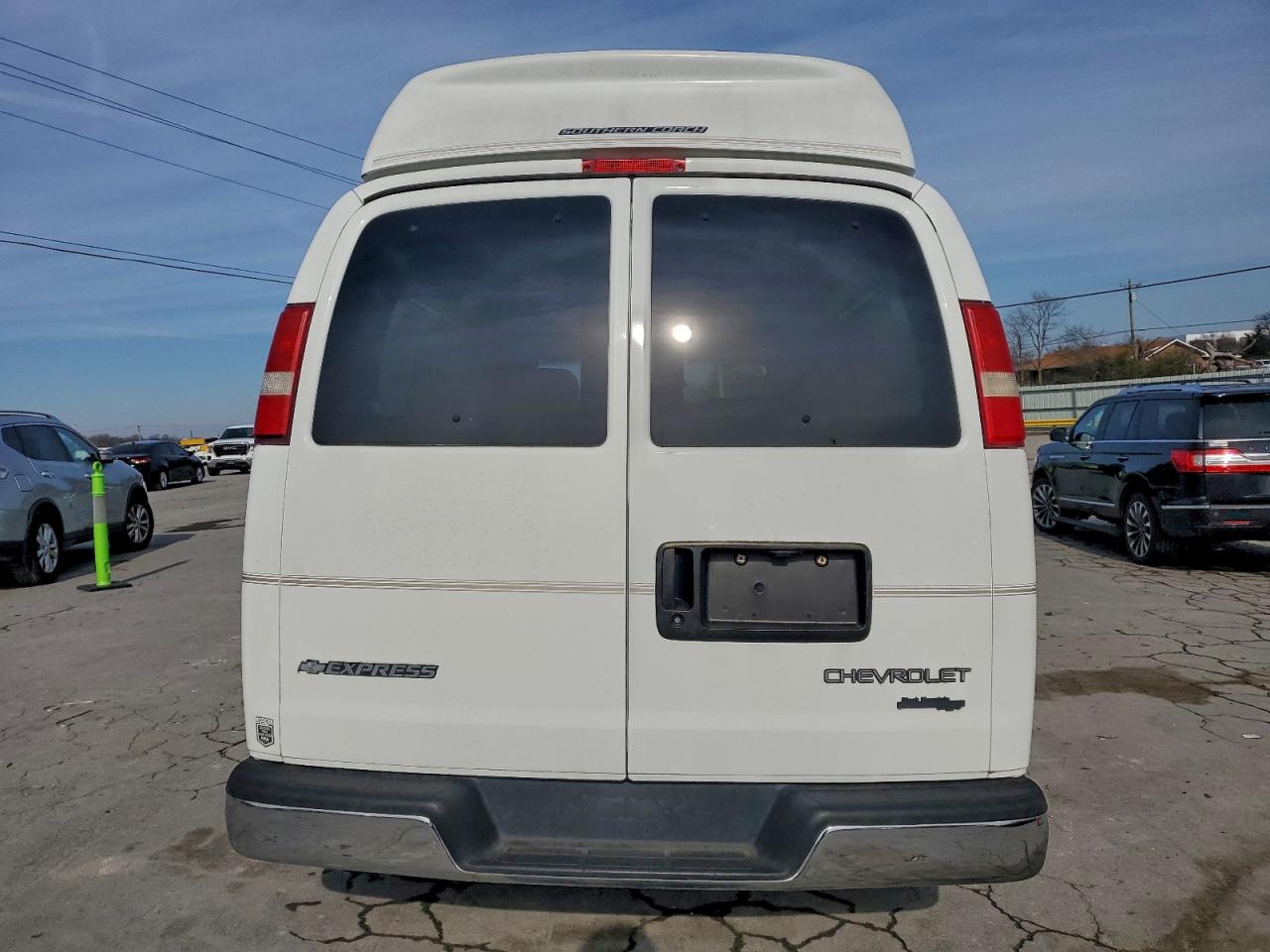 Lot #3301775361 2004 CHEVROLET EXPRESS G1