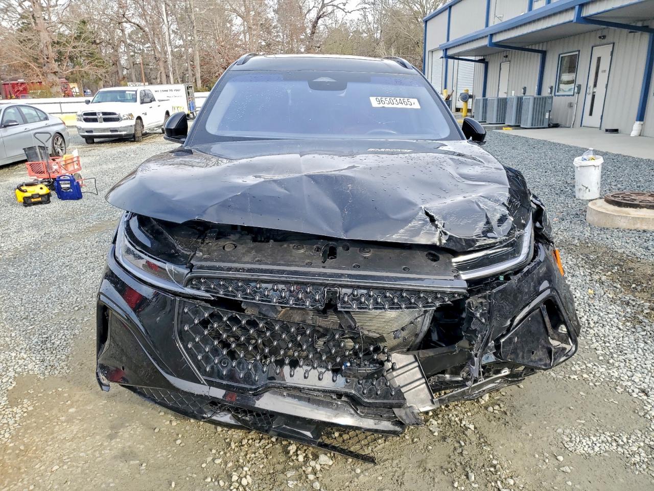 Lot #3310442302 2024 LINCOLN NAUTILUS B