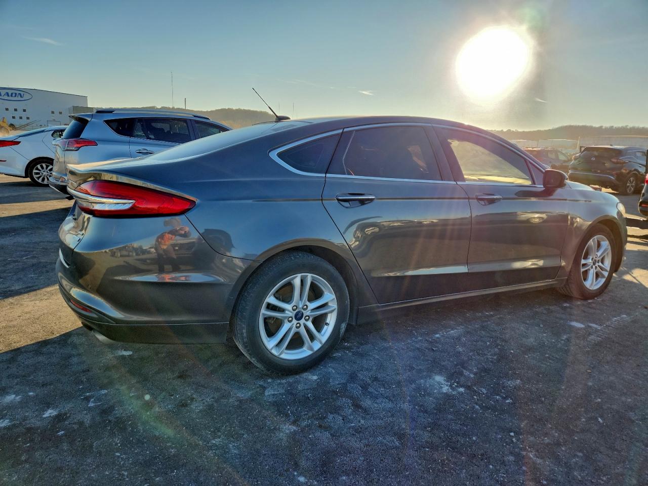 Lot #3317856929 2018 FORD FUSION SE