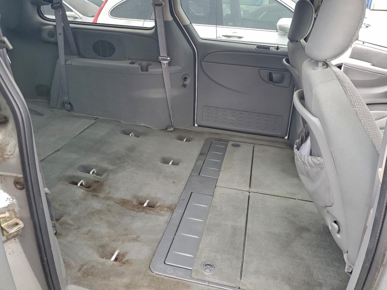 Lot #3309649991 2005 DODGE GRAND CARA