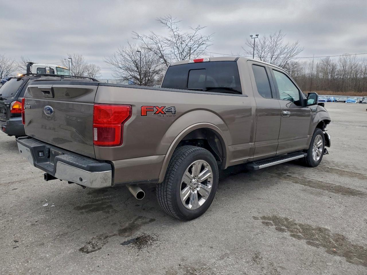 FORD F-150 SUPER CAB