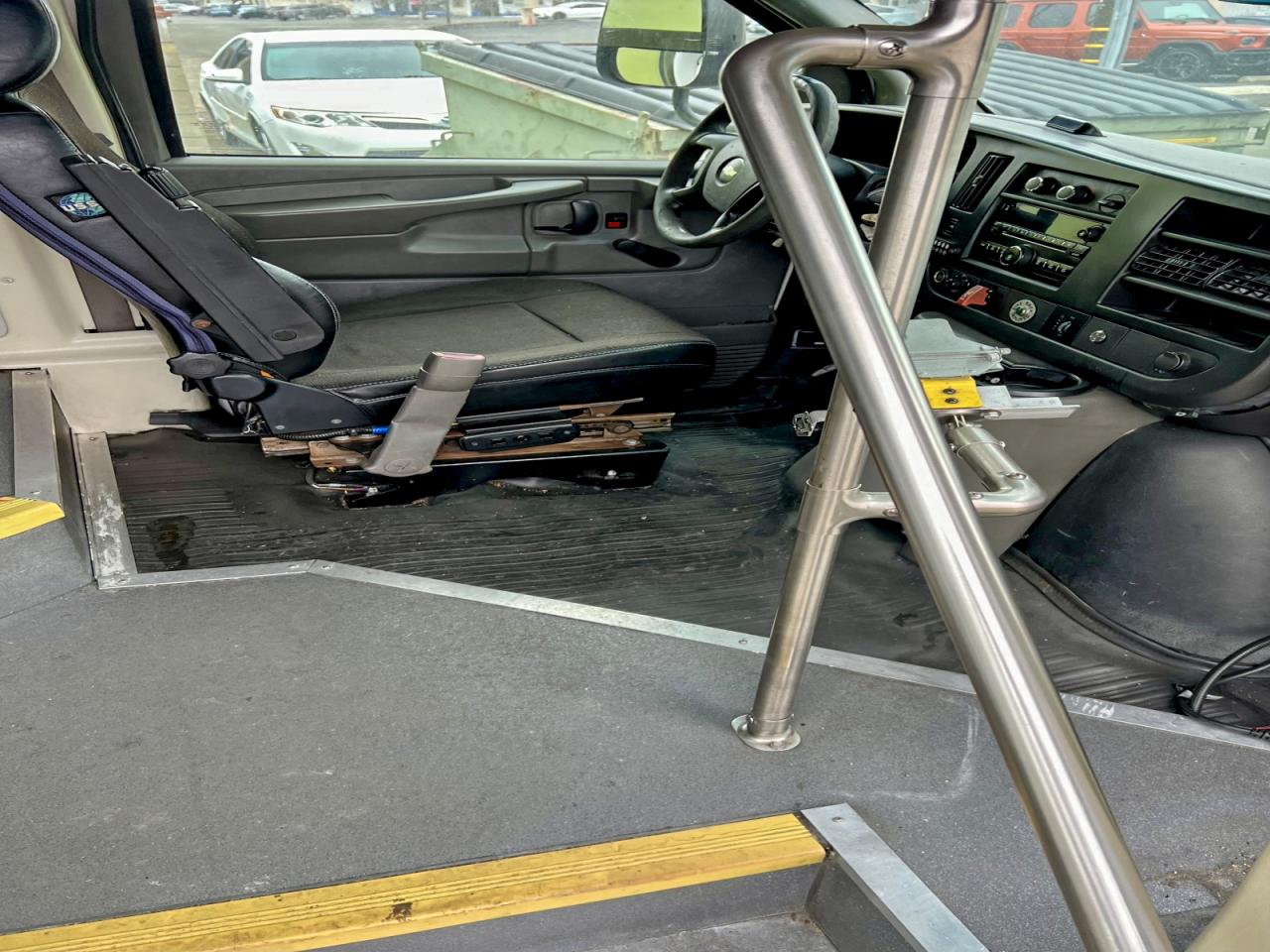 Lot #3315655773 2013 CHEVROLET EXPRESS G4