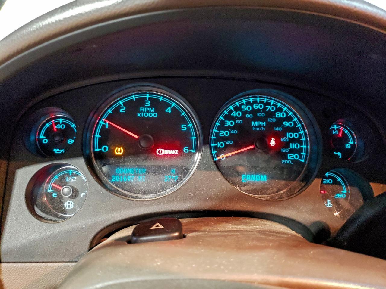 CHEVROLET TAHOE C1500 LT