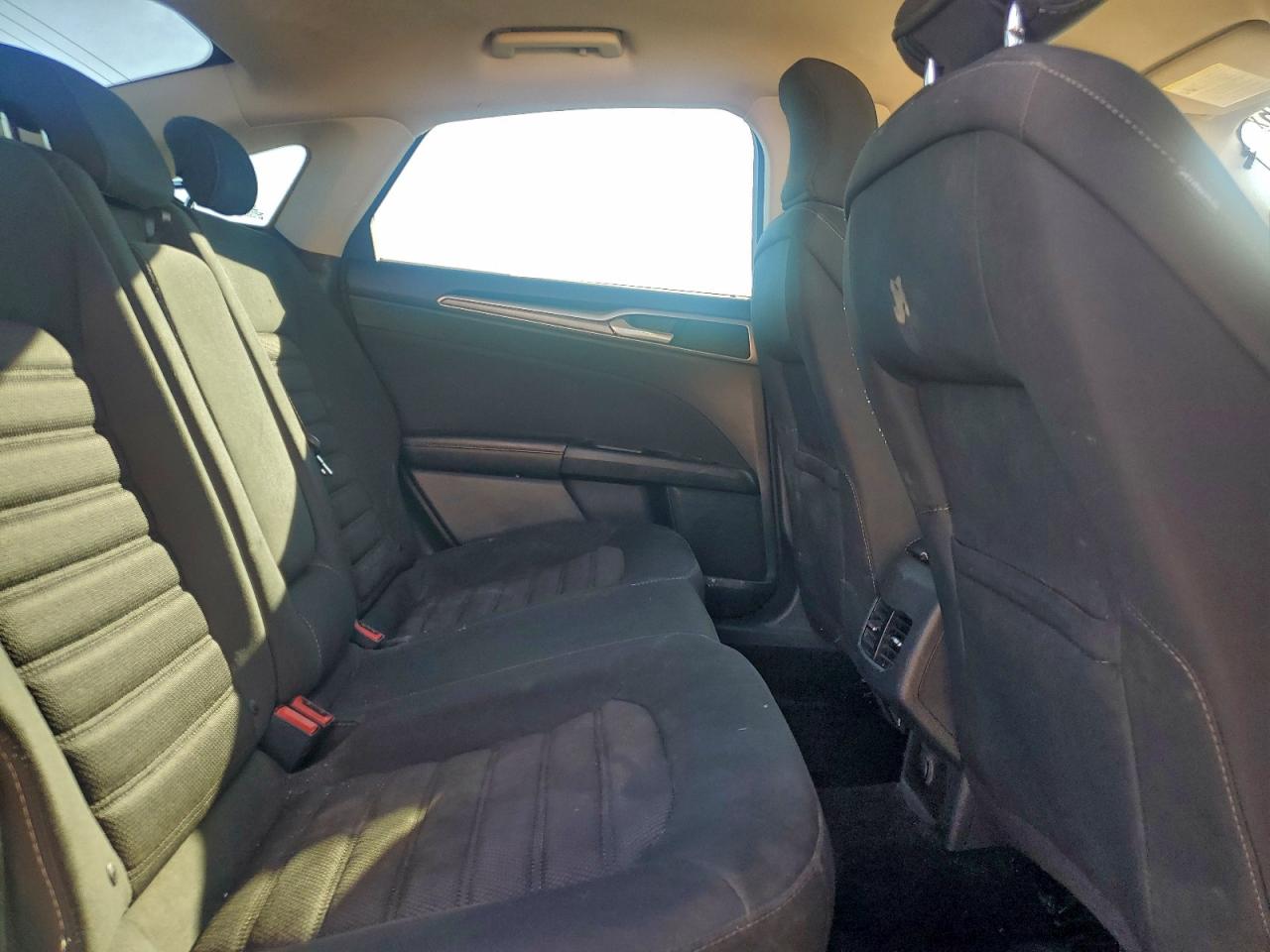 Lot #3318142408 2017 FORD FUSION SE