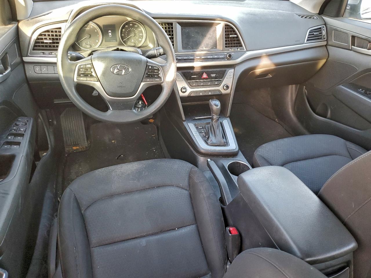 Lot #3311558269 2018 HYUNDAI ELANTRA SE