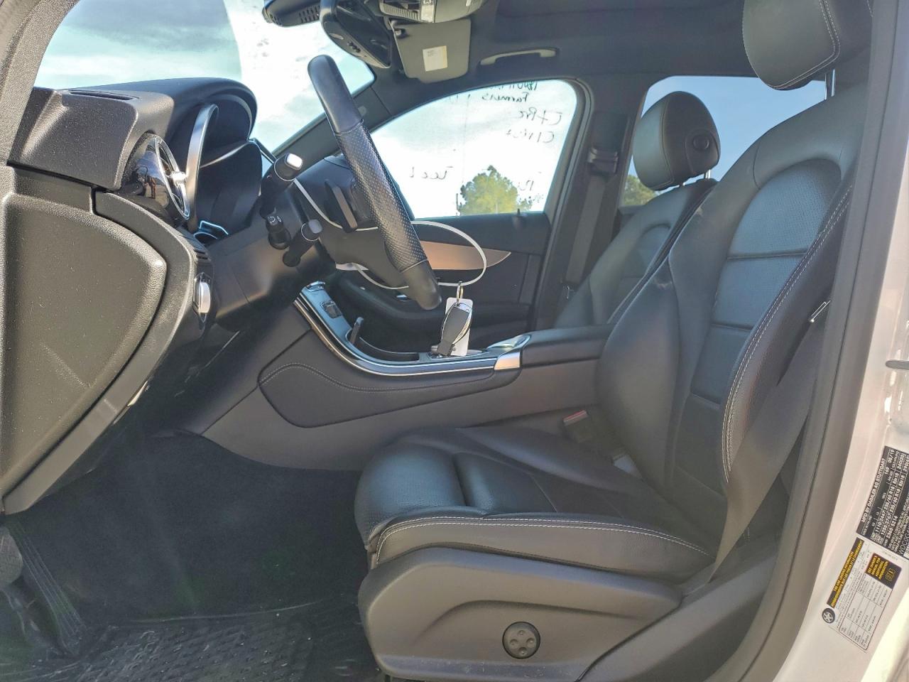 MERCEDES-BENZ GLC-CLASS 300 4MATIC