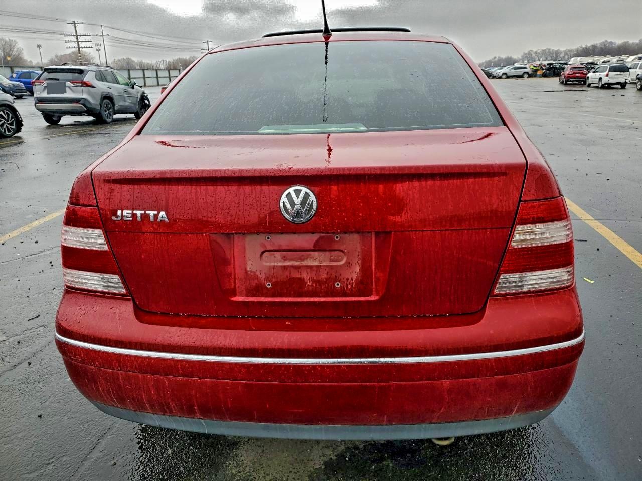 Lot #3311663225 2004 VOLKSWAGEN JETTA GLS
