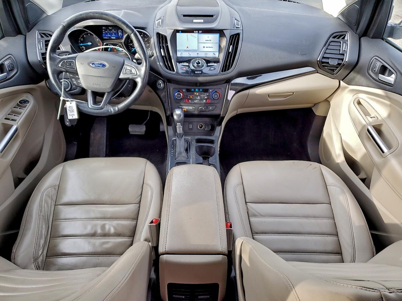 FORD ESCAPE TITANIUM