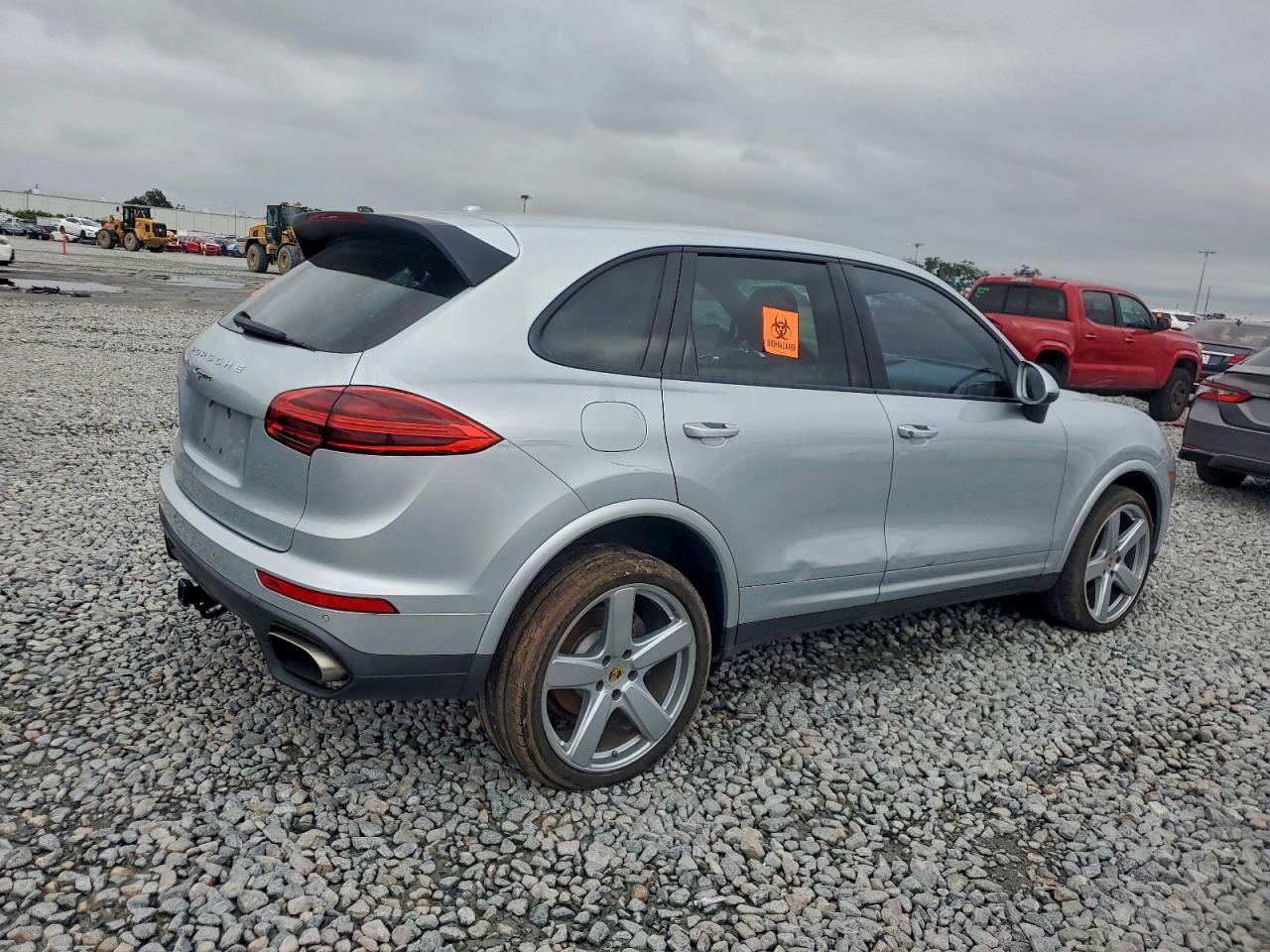 Lot #3315655784 2017 PORSCHE CAYENNE