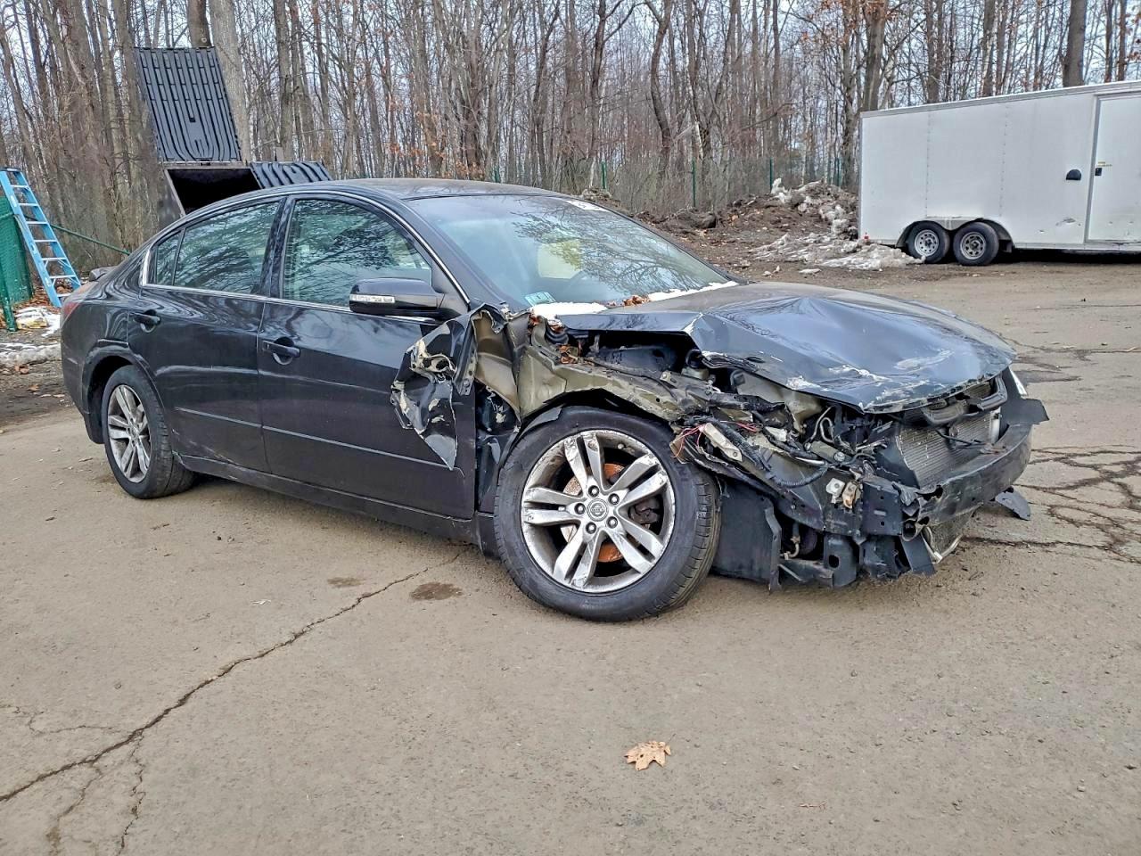 Lot #3310441313 2011 NISSAN ALTIMA SR