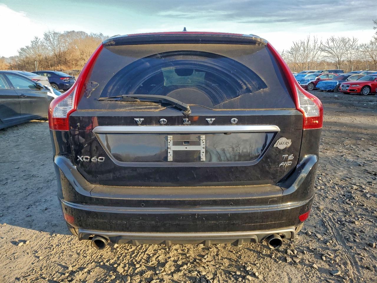 VOLVO XC60 T6 R-DESIGN