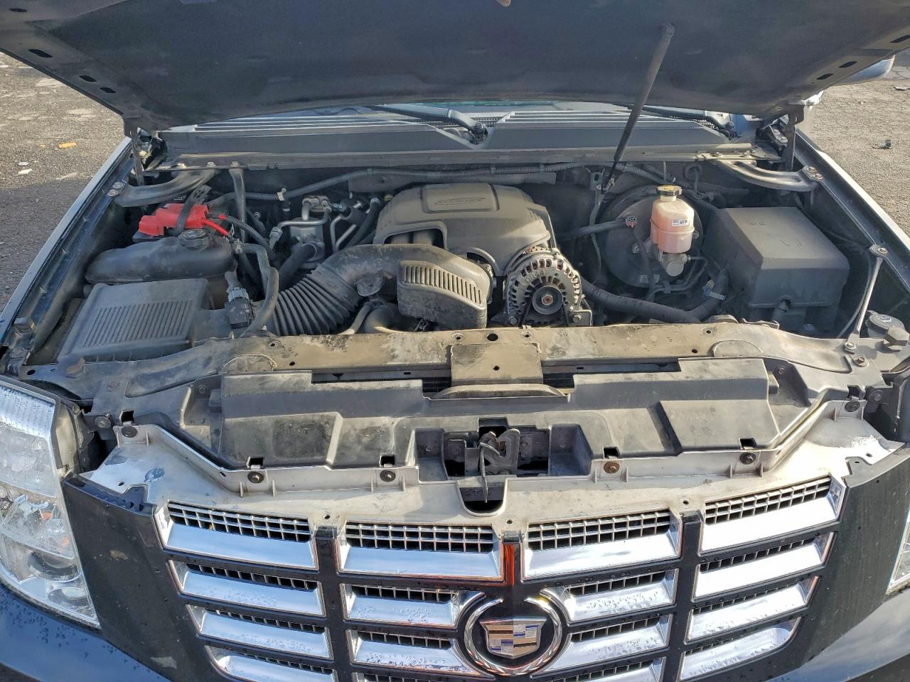 CADILLAC ESCALADE PREMIUM