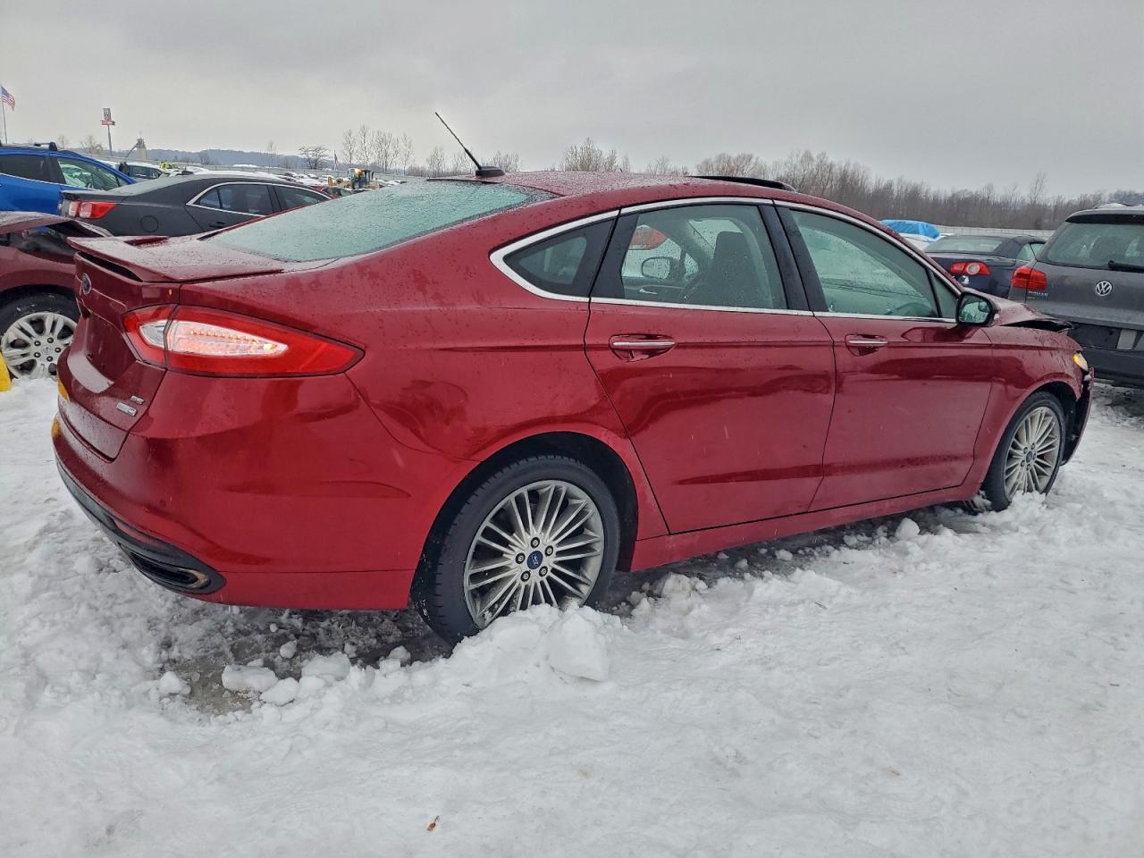 FORD FUSION SE