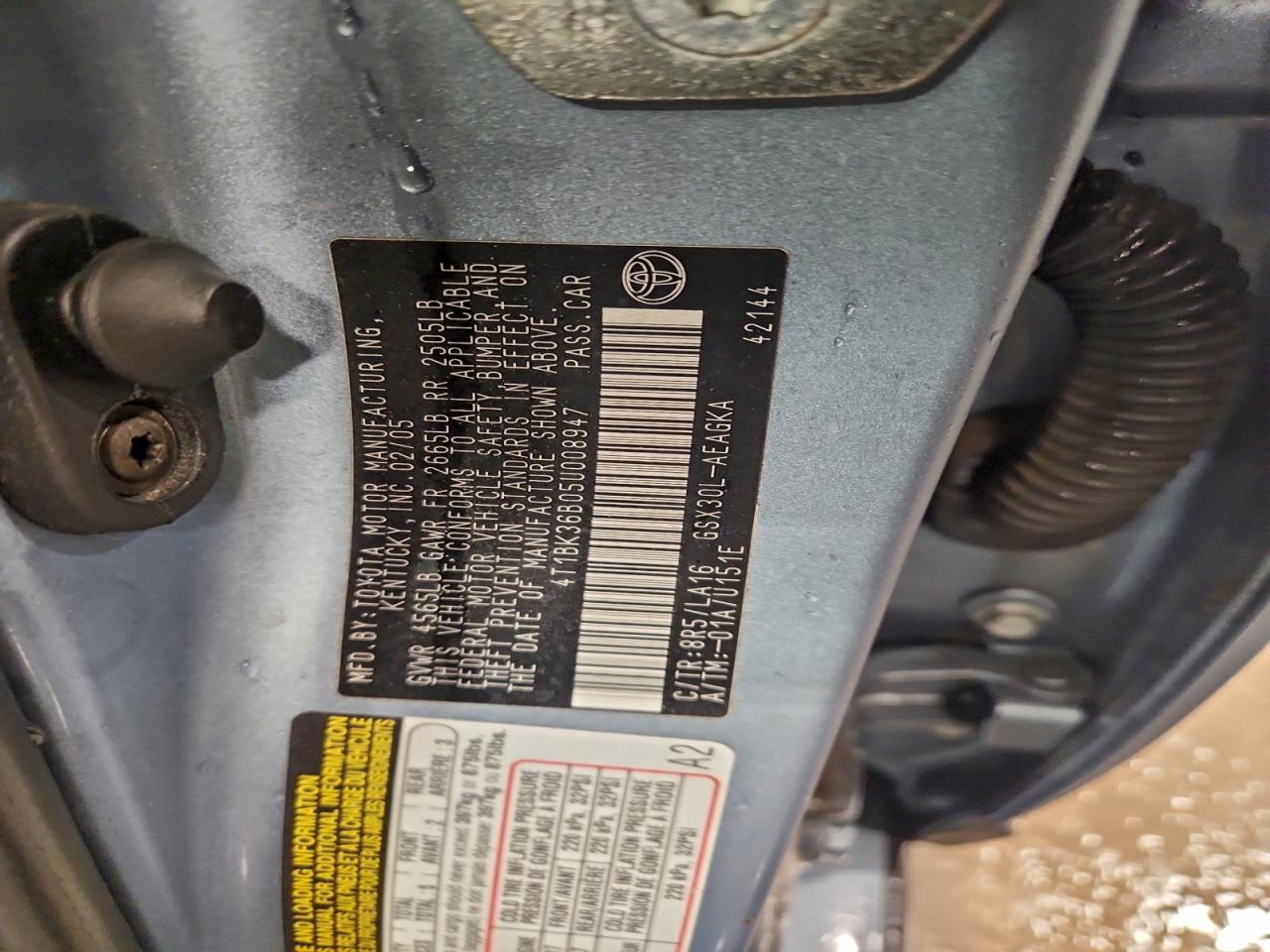 Lot #3316022822 2005 TOYOTA AVALON XL