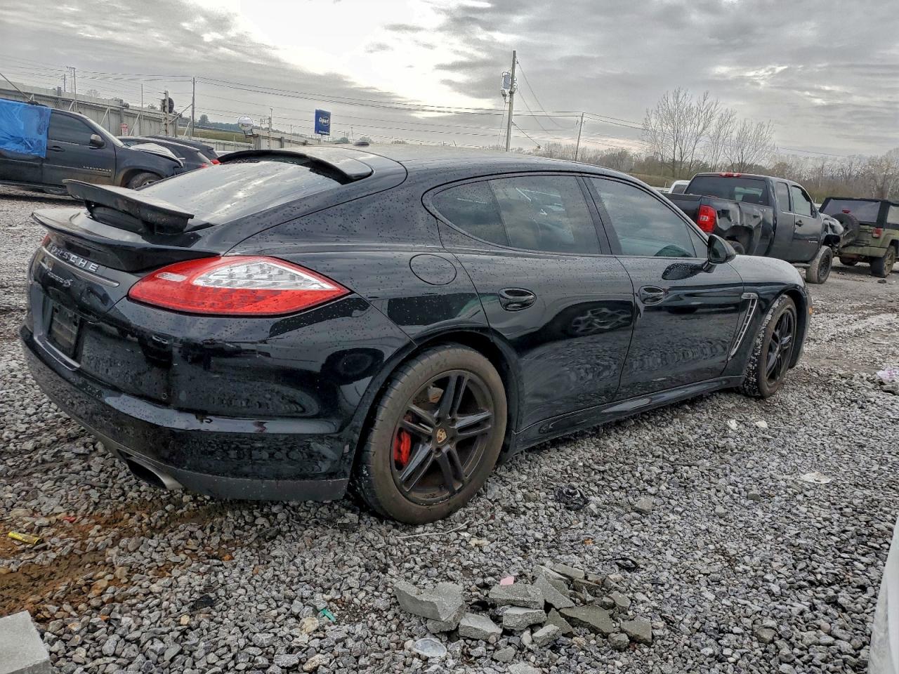 PORSCHE PANAMERA 2