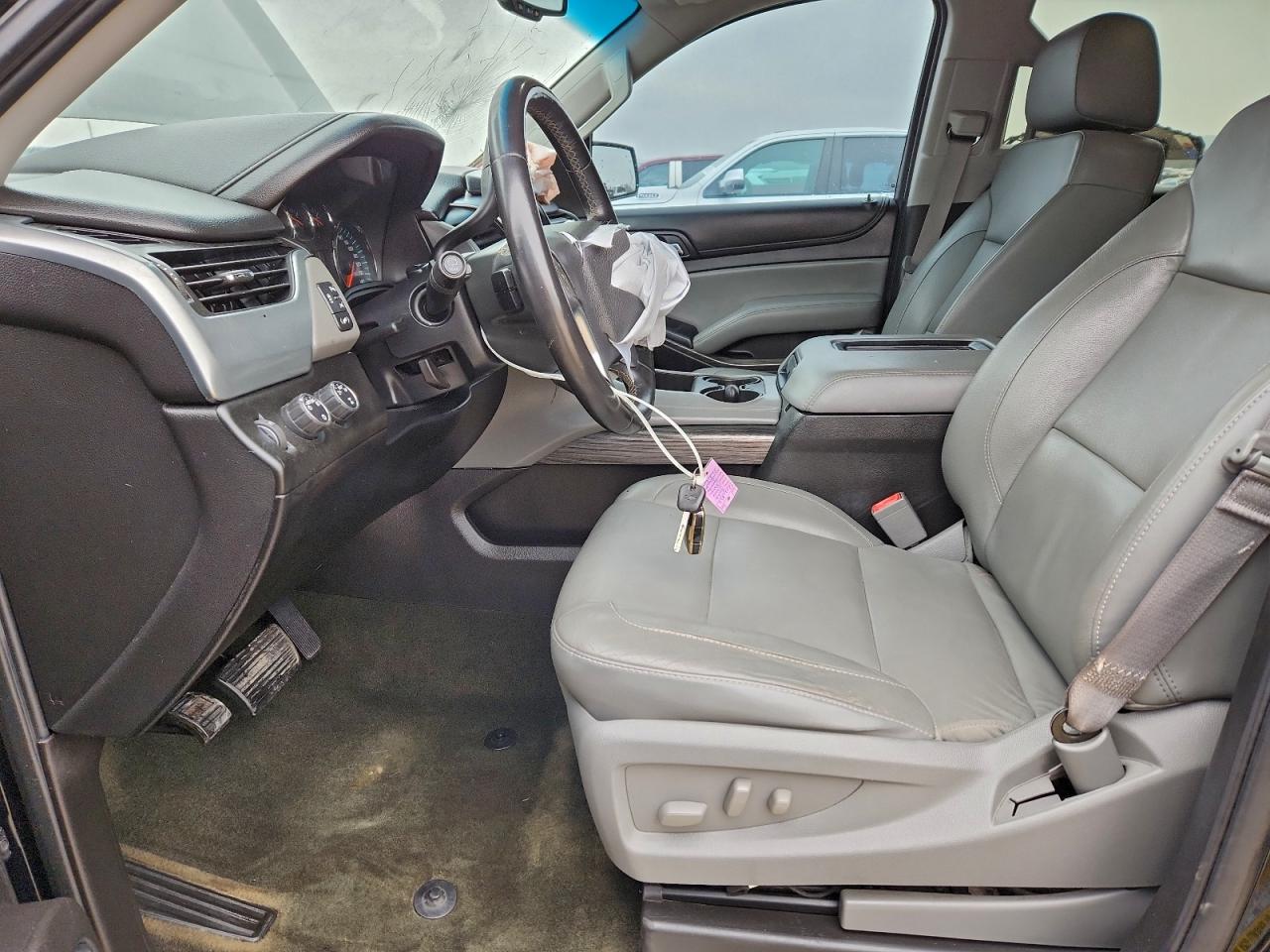 CHEVROLET TAHOE K1500 LT