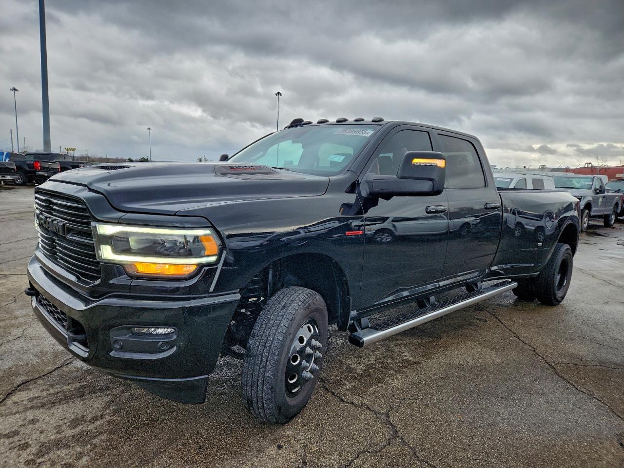 RAM 3500 LARAMIE