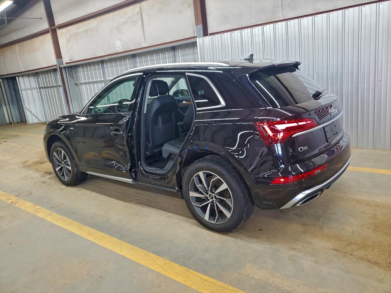 AUDI Q5 PREMIUM PLUS 45