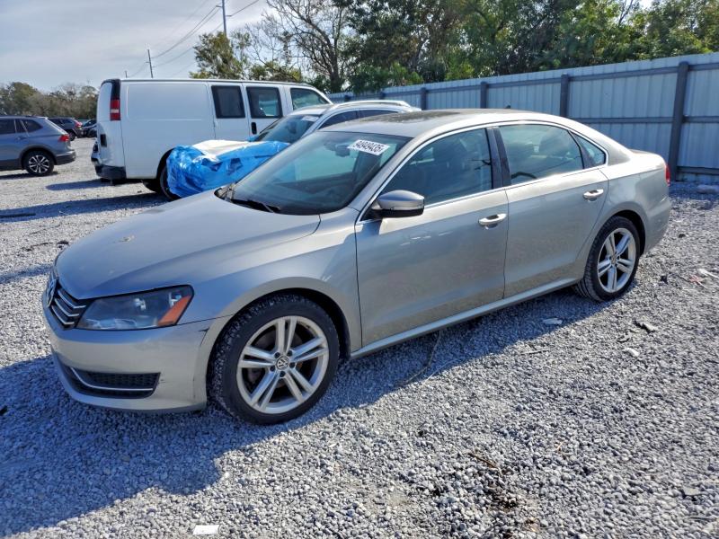 2014 VOLKSWAGEN PASSAT SE #3304523457