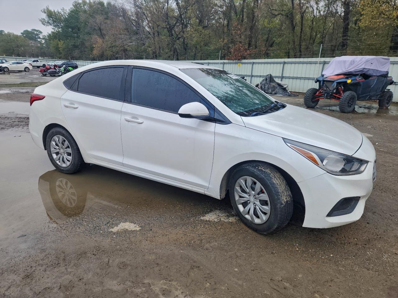 HYUNDAI ACCENT SE