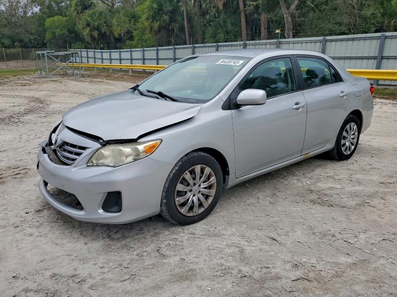 2013 TOYOTA COROLLA BA #3309555579