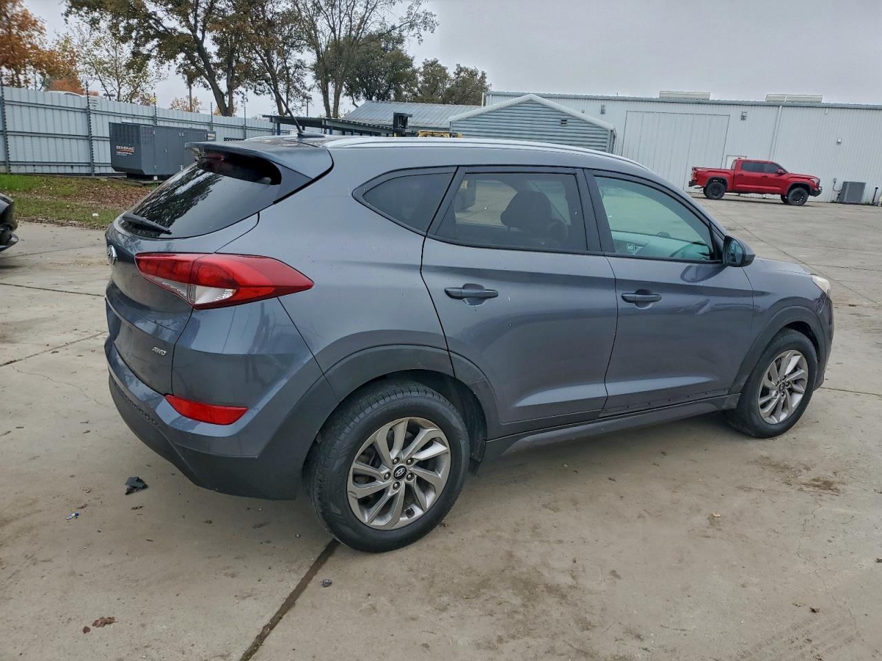 HYUNDAI TUCSON LIMITED