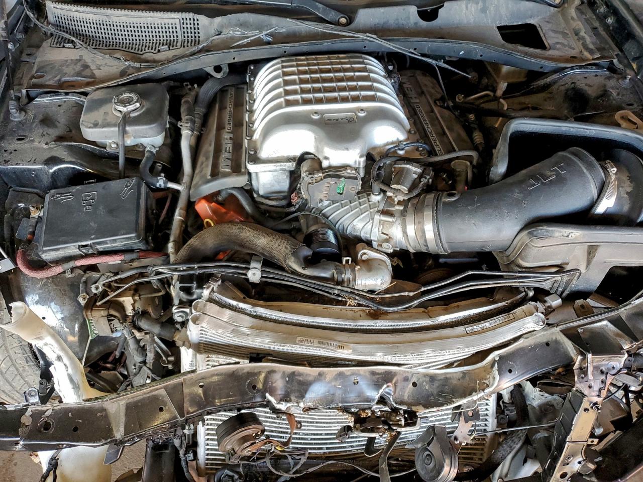 DODGE CHARGER SRT HELLCAT