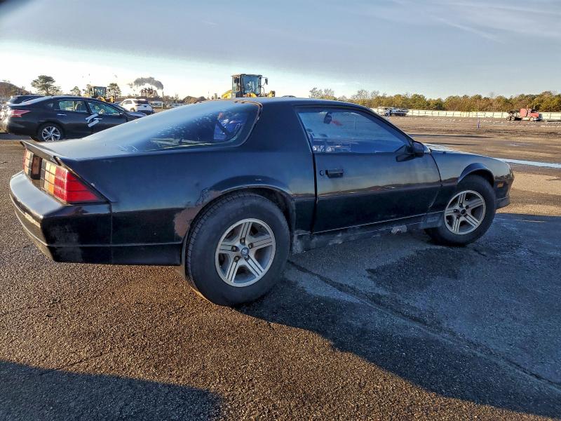 1985 CHEVROLET CAMARO #3304672976