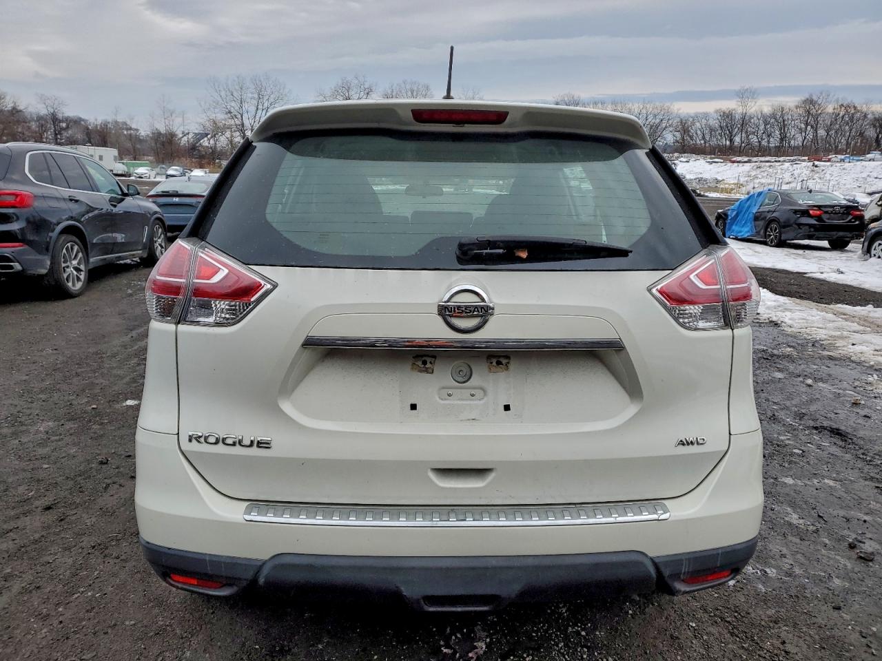 Lot #3308215205 2015 NISSAN ROGUE S