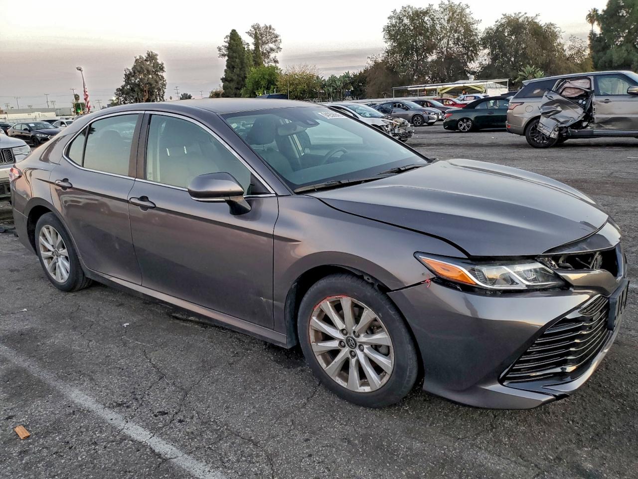 TOYOTA CAMRY L