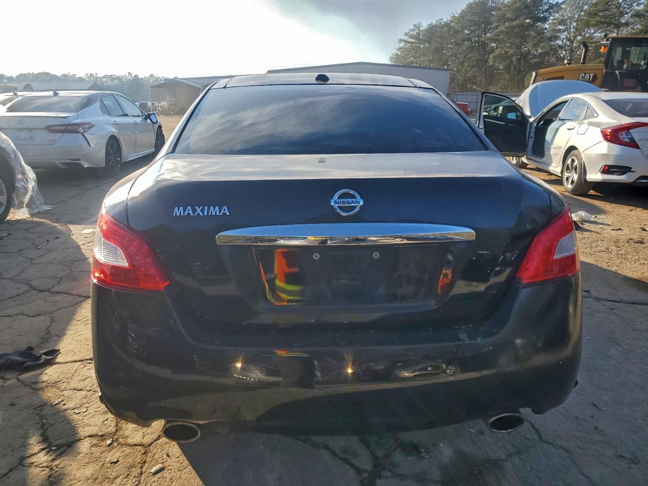 NISSAN MAXIMA S