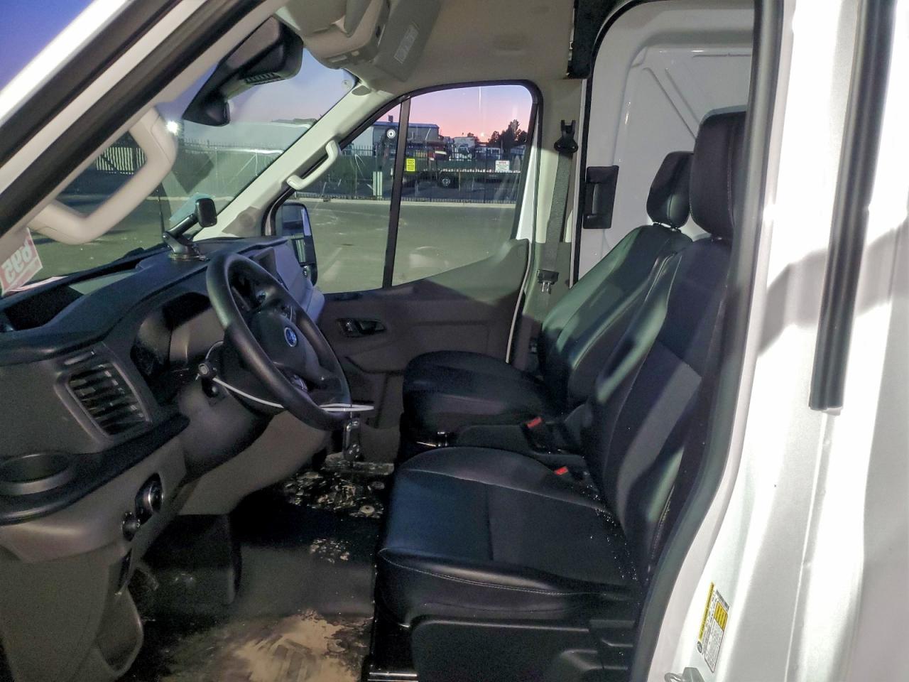 Lot #3303185795 2025 FORD TRANSIT T-