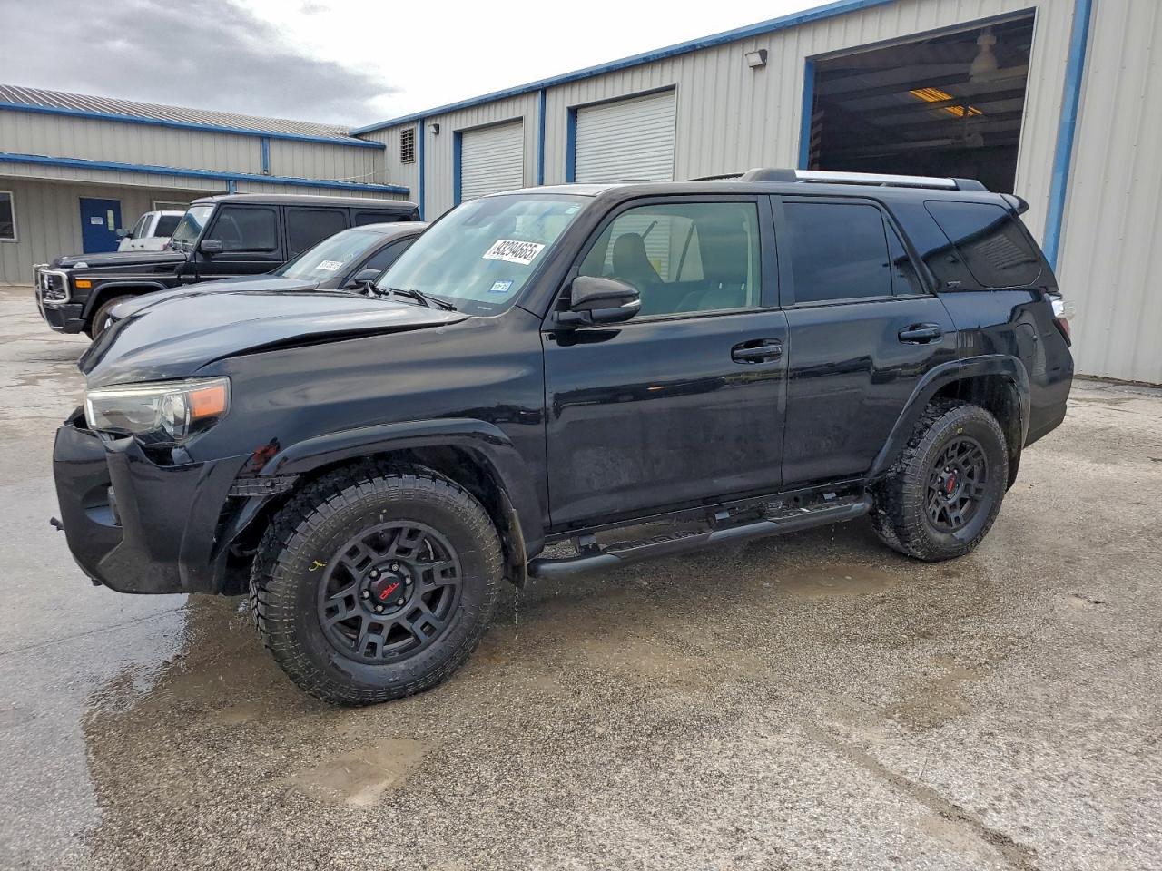 Lot #3305291300 2020 TOYOTA 4RUNNER LI