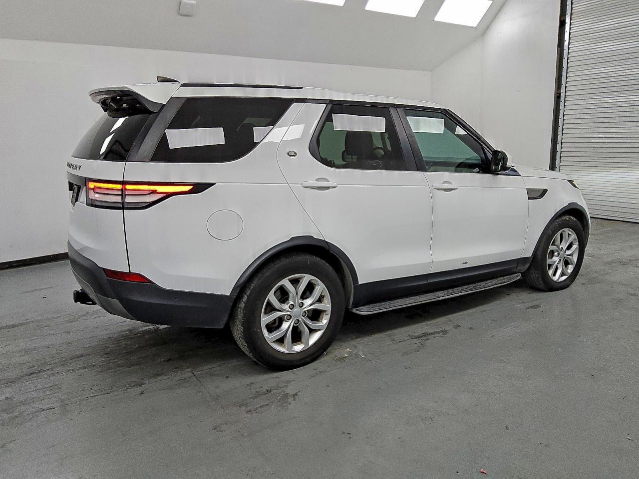 Lot #3311724272 2020 LAND ROVER DISCOVERY