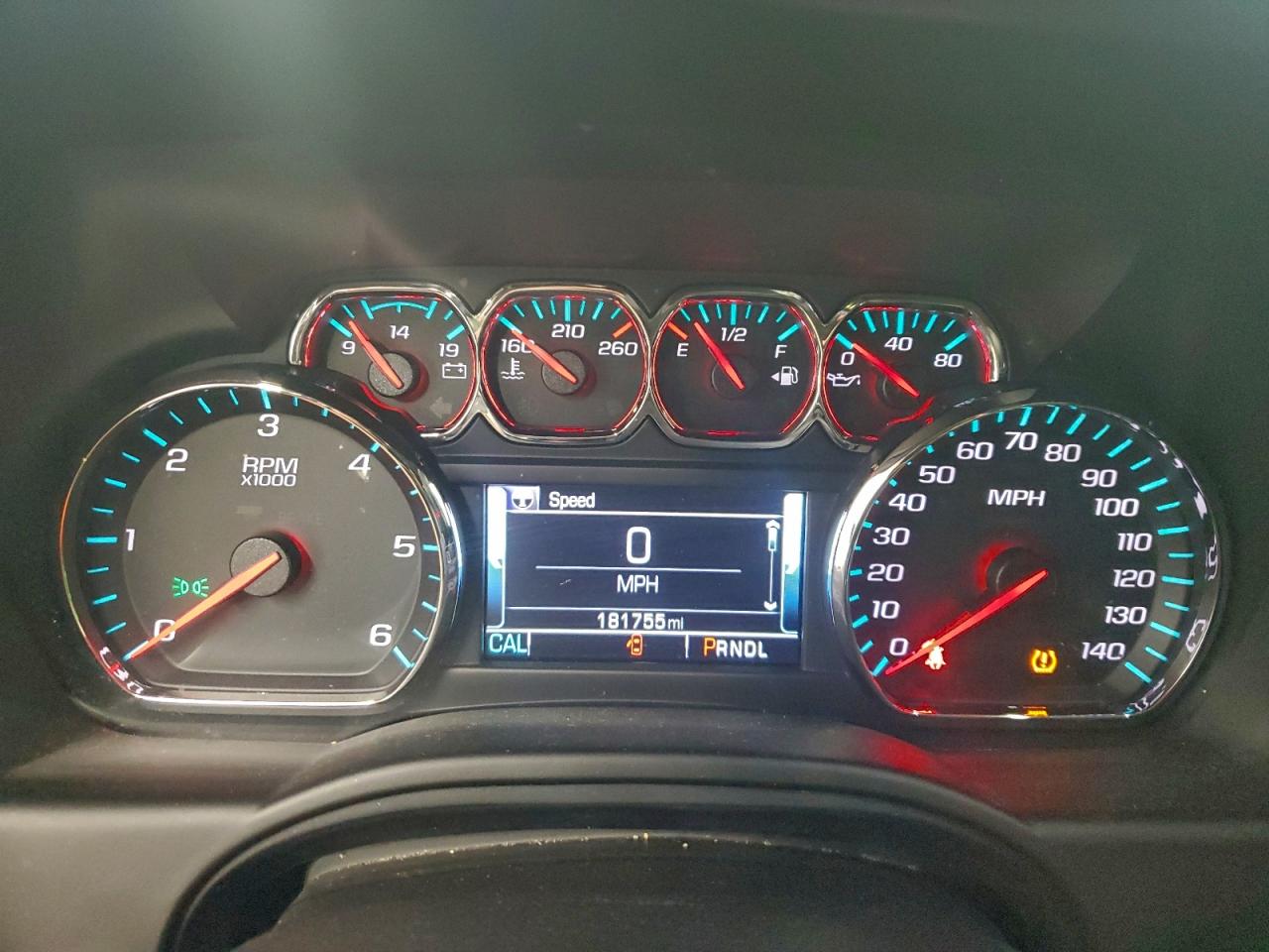 CHEVROLET SUBURBAN C1500 LT