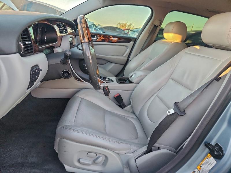 2005 JAGUAR XJ8 L #3312735231