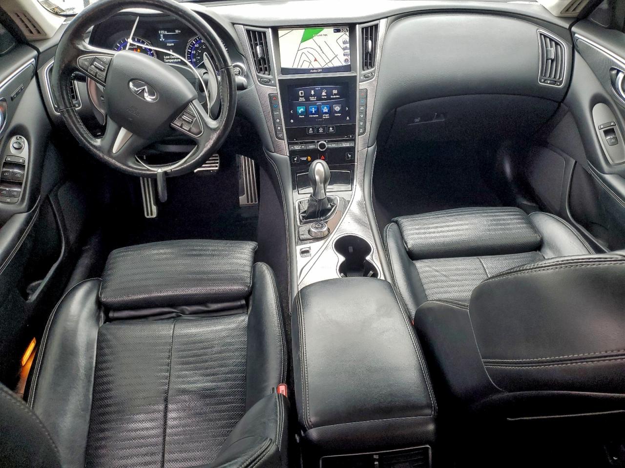 INFINITI Q50 PREMIUM