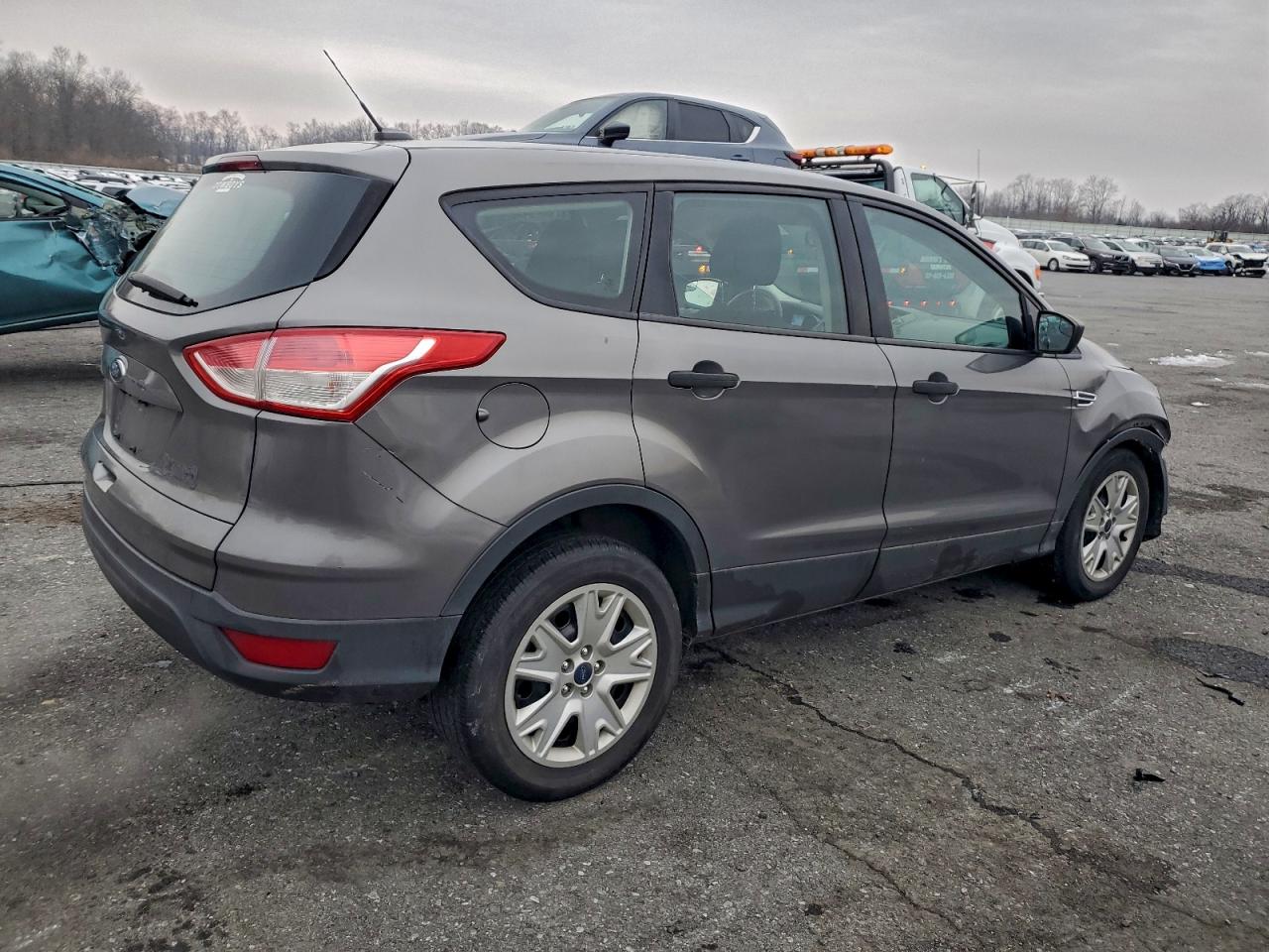 FORD ESCAPE S