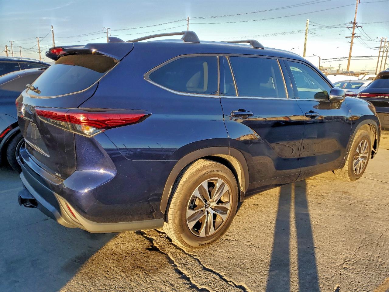 TOYOTA HIGHLANDER XLE