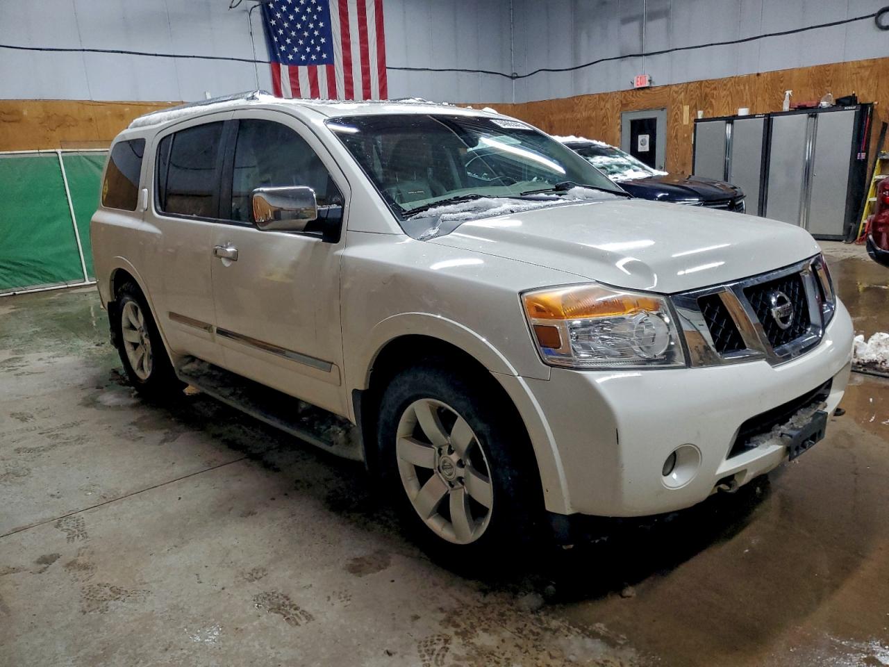NISSAN ARMADA SV