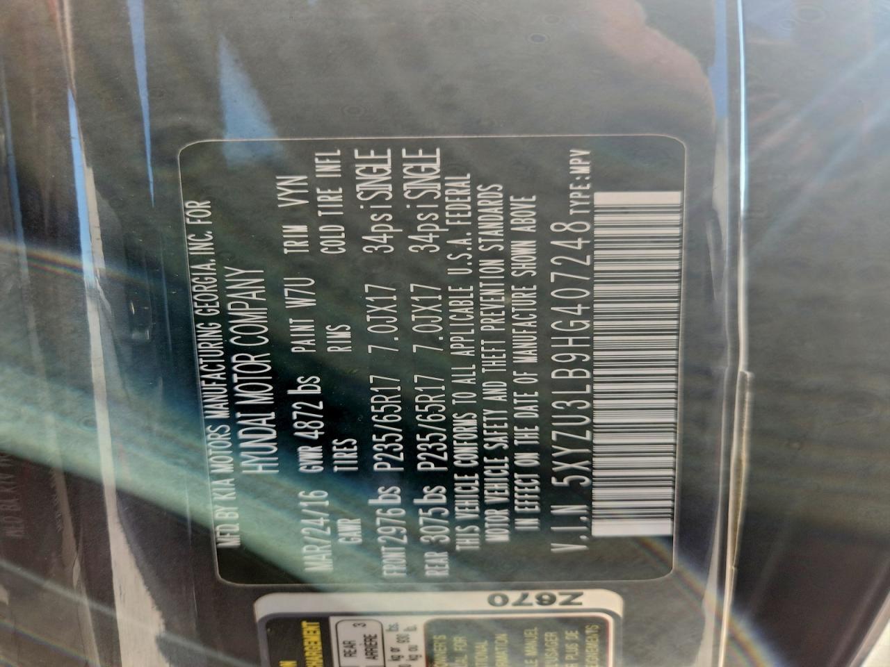 Lot #3315925093 2017 HYUNDAI SANTA FE S