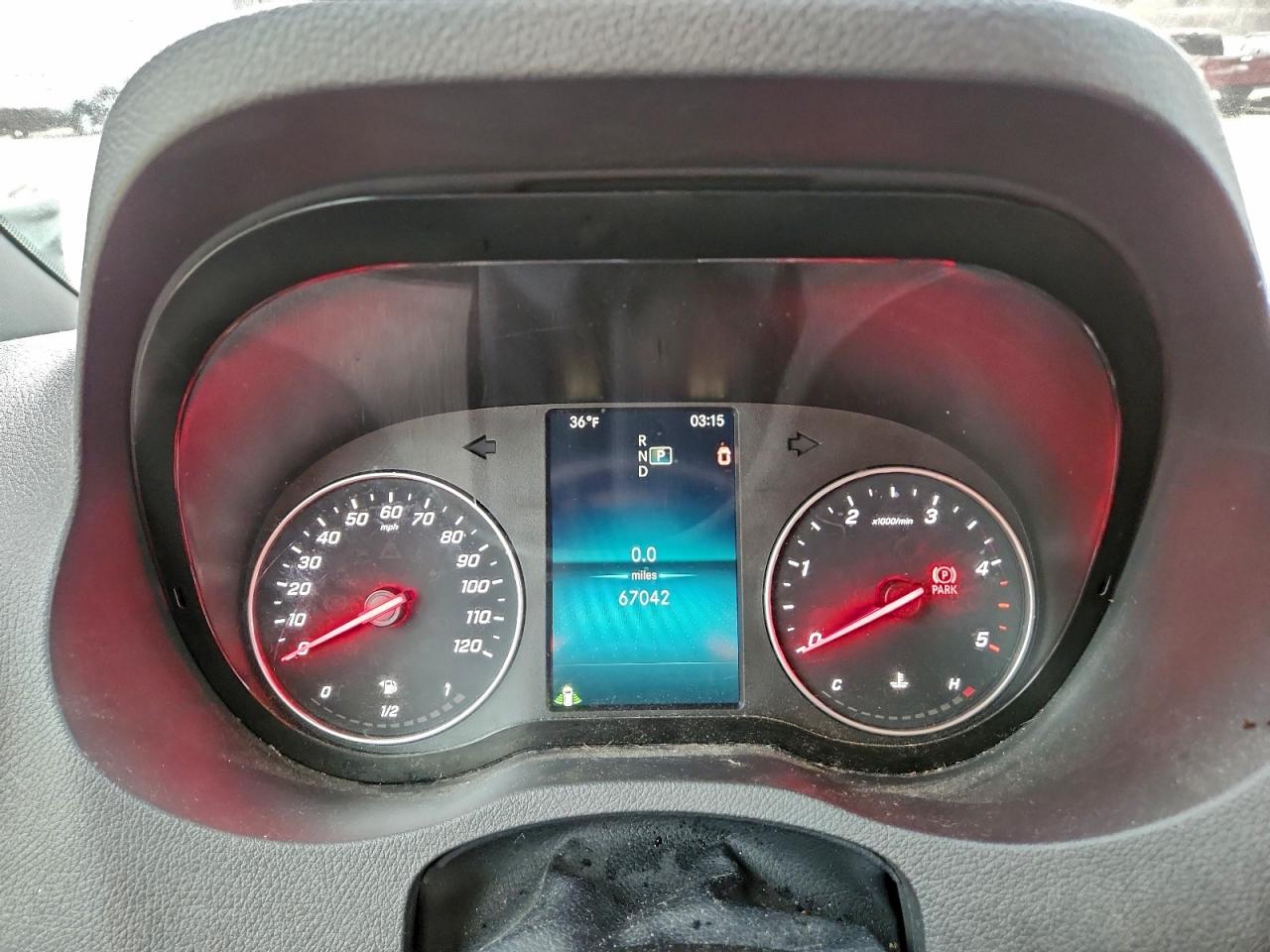 MERCEDES-BENZ SPRINTER 2500