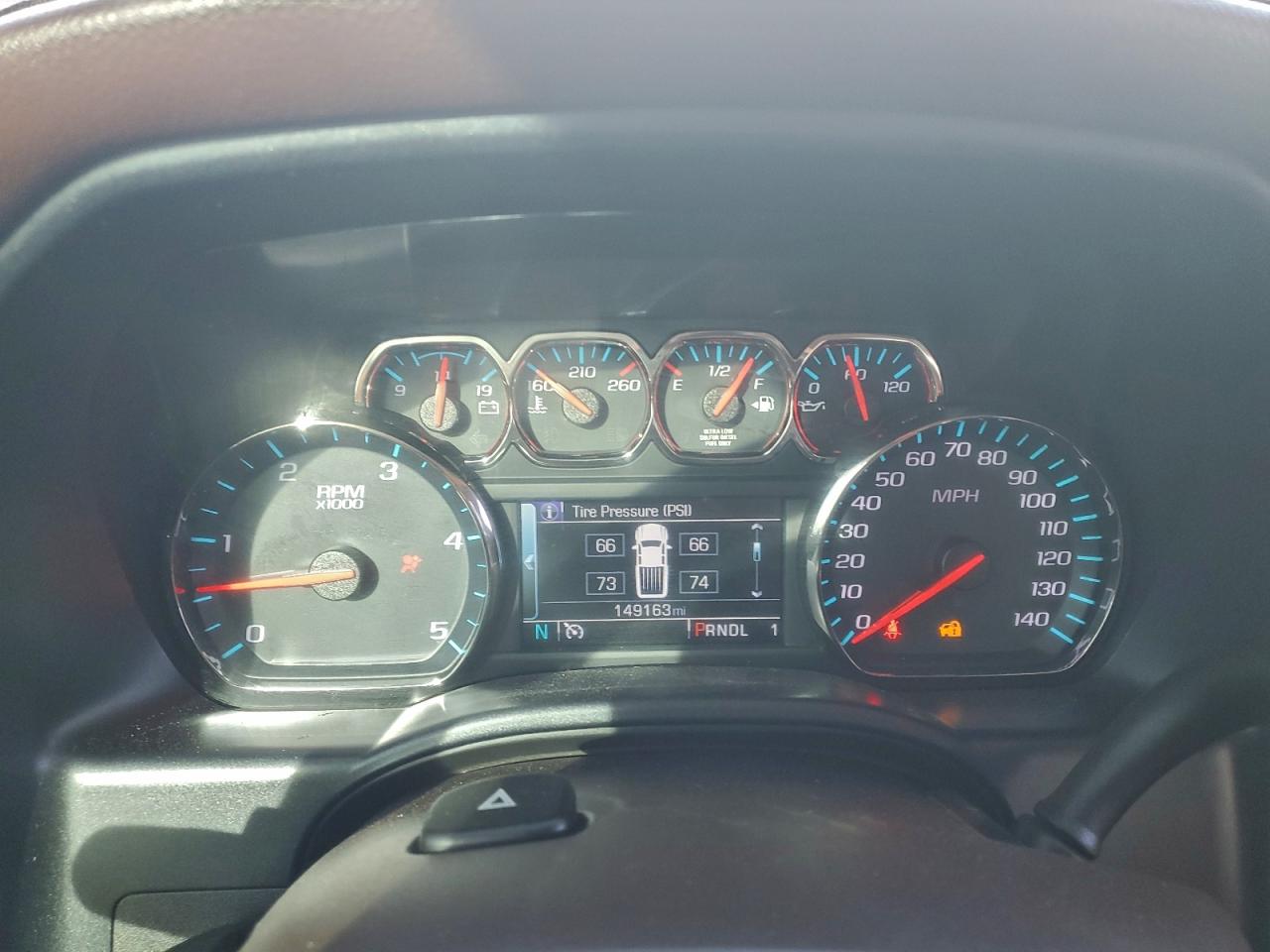 CHEVROLET SILVERADO K2500 HIGH COUNTRY