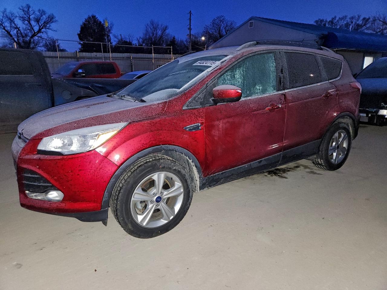 FORD ESCAPE SE